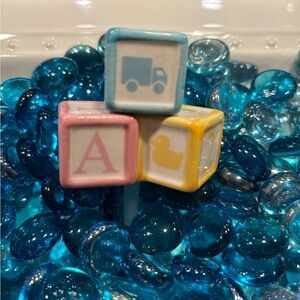 Nora Fleming Mini Ohhh, Baby Blocks Mini Ceramic Platter Charm A191. Signed NF.